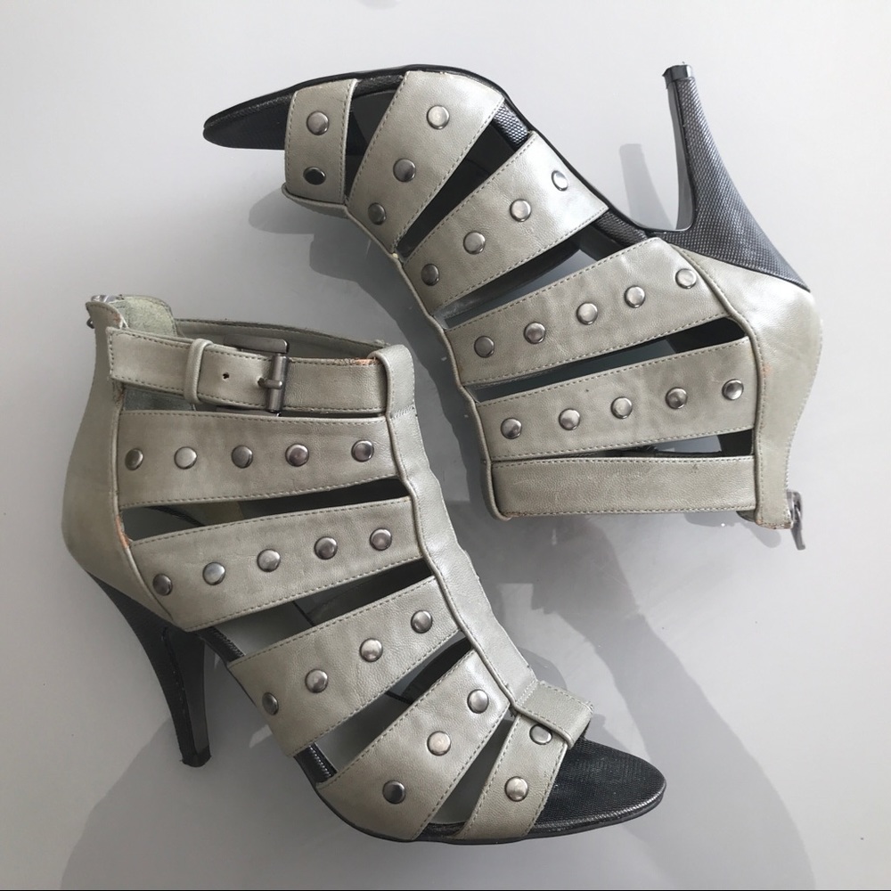 Stiletto sandals